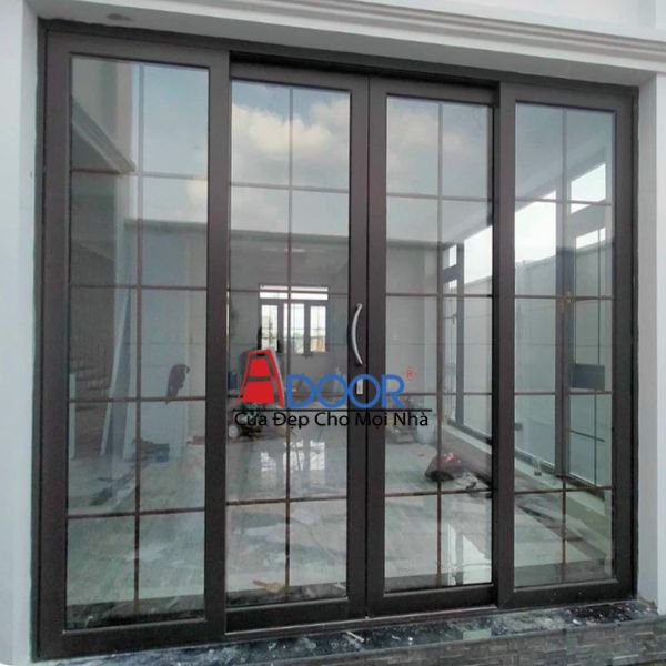 Mẫu cửa nhôm trượt quay 4 cánh giúp tối ưu hóa diện tích Mẫu cửa nhôm trượt quay 4 cánh giúp tối ưu hóa diện tích