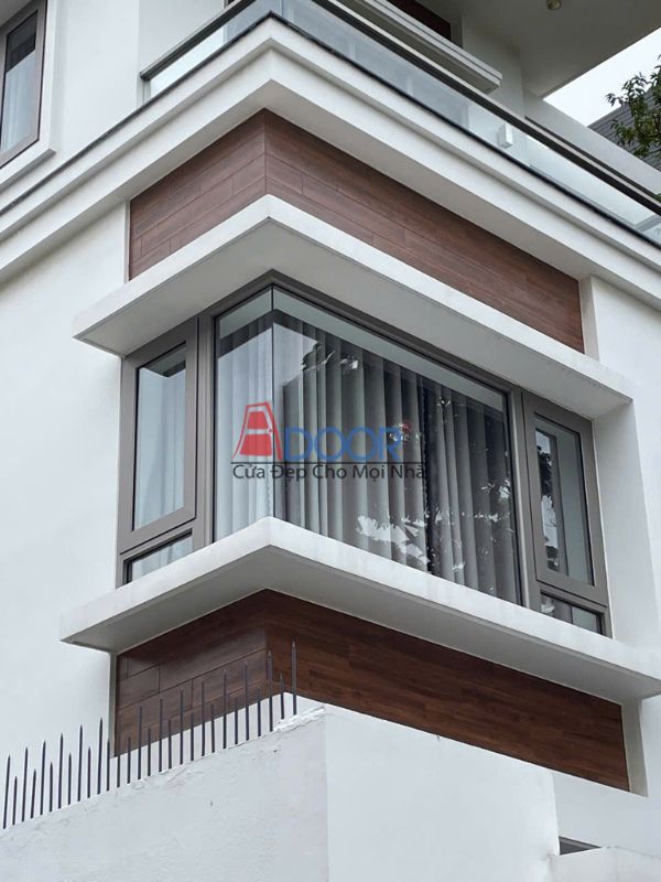 Cửa sổ nhôm kính Maxpro giúp đón gió và ánh sáng tự nhiên hiệu quả