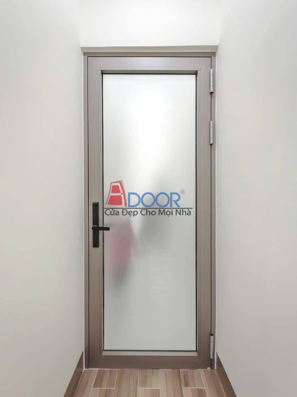Cửa đi mở quay Maxpro với khả năng mở rộng 90 độ – mang lại sự tiện nghi tối đa