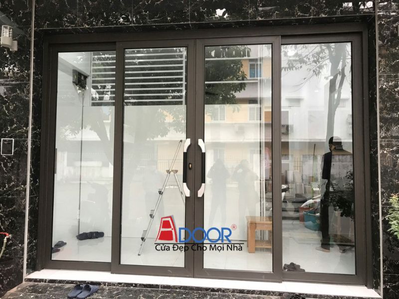 Ảnh chi tiết cửa nhôm Maxpro trượt quay đa năng, dễ sử dụng Ảnh chi tiết cửa nhôm Maxpro trượt quay đa năng, dễ sử dụng