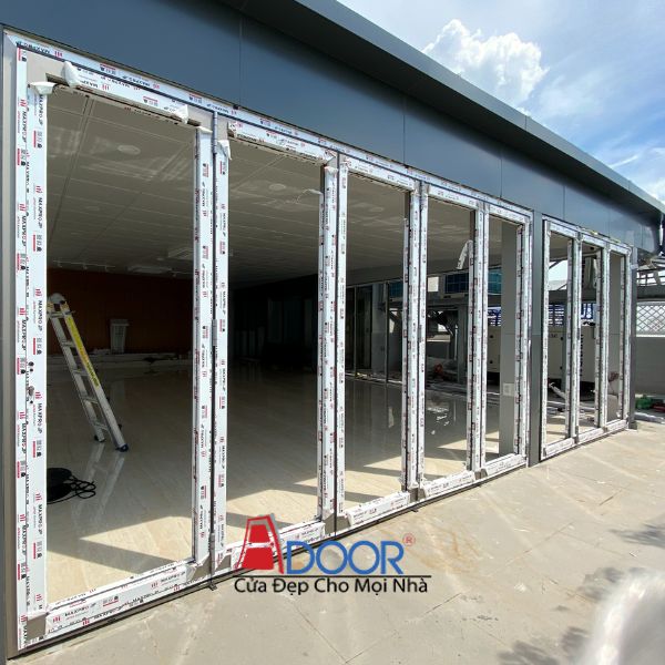 Minh họa cửa nhôm Maxpro xếp trượt linh hoạt, phù hợp không gian rộng Minh họa cửa nhôm Maxpro xếp trượt linh hoạt, phù hợp không gian rộng