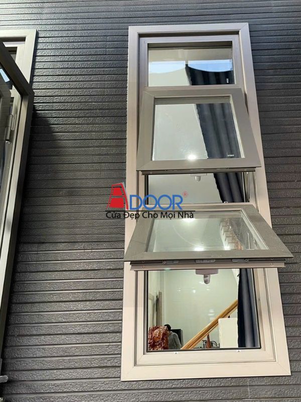 Cửa sổ mở hất giúp lấy gió mà vẫn đảm bảo sự riêng tư Cửa sổ mở hất giúp lấy gió mà vẫn đảm bảo sự riêng tư