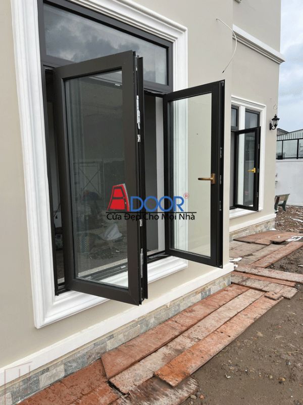 Cửa sổ mở quay Maxpro giúp tối ưu hóa không gian và lấy sáng hiệu quả Cửa sổ mở quay Maxpro giúp tối ưu hóa không gian và lấy sáng hiệu quả