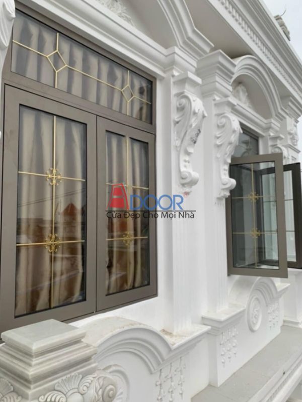 Mẫu cửa sổ mở quay Maxpro giúp lấy gió tối đa, có thể mở rộng 90 độ