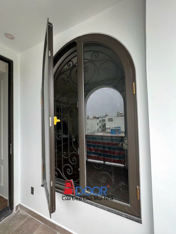 Cửa nhôm Maxpro uốn vòm với thiết kế độc đáo và nghệ thuật Cửa nhôm Maxpro uốn vòm với thiết kế độc đáo và nghệ thuật