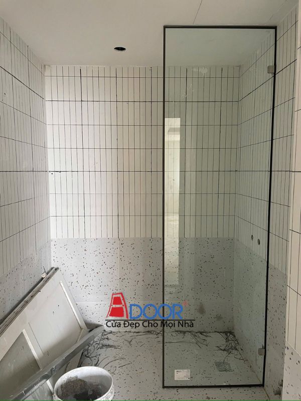 Vách kính cố định tối đa hóa tầm nhìn và ánh sáng, tạo không gian mở Vách kính cố định tối đa hóa tầm nhìn và ánh sáng, tạo không gian mở