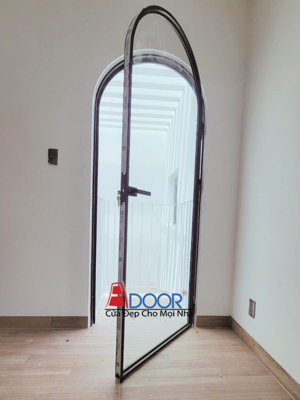 Cửa nhôm kính Adoor hệ Slim uốn vòm với thiết kế mềm mại, độc đáo, tạo điểm nhấn kiến trúc ấn tượng Cửa nhôm kính Adoor hệ Slim uốn vòm với thiết kế mềm mại, độc đáo, tạo điểm nhấn kiến trúc ấn tượng