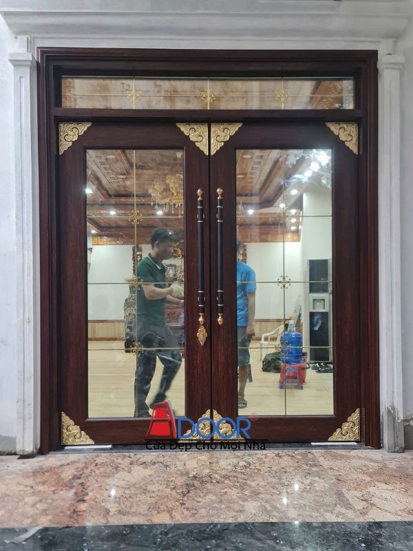 Ảnh cửa nhôm kính thủy lực 2 cánh với phần fix trên đảm bảo sự vững chắc Ảnh cửa nhôm kính thủy lực 2 cánh với phần fix trên đảm bảo sự vững chắc