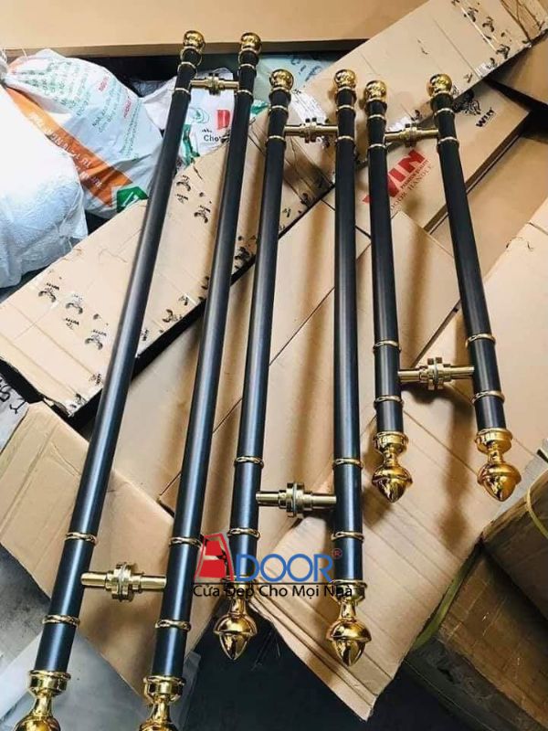 Tay nắm cao cấp với thiết kế tinh xảo và chất liệu bền đẹp Tay nắm cao cấp với thiết kế tinh xảo và chất liệu bền đẹp