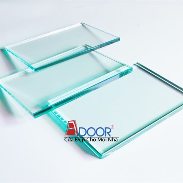 Kính cường lực chịu lực va đập, tăng tính an toàn cho người sử dụng