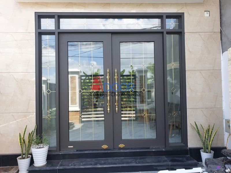 Cửa nhôm thủy lực nan trang trí Adoor giúp tăng tính thẩm mỹ Cửa nhôm thủy lực nan trang trí Adoor giúp tăng tính thẩm mỹ