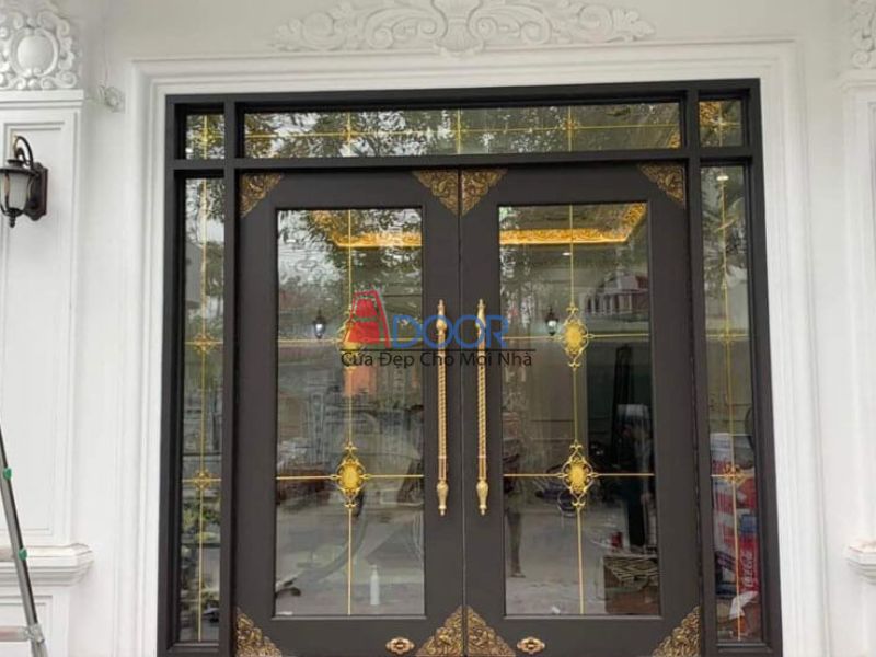 Cửa nhôm kính thủy lực hiện đại đảm bảo an toàn và thẩm mỹ Cửa nhôm kính thủy lực hiện đại đảm bảo an toàn và thẩm mỹ