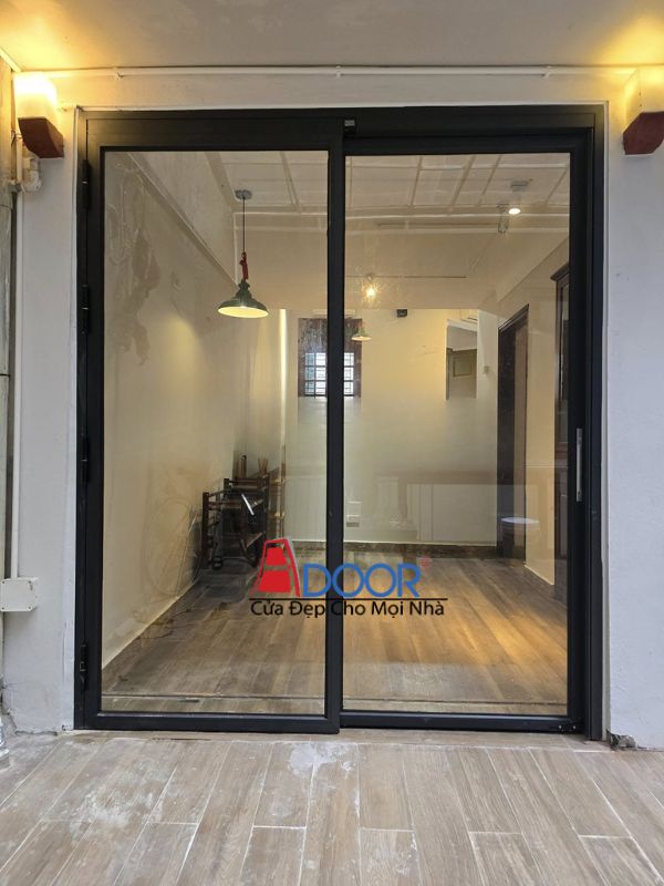 Công trình sử dụng cửa trượt quay sau nhiều năm, vẫn giữ được vẻ đẹp như mới Công trình sử dụng cửa trượt quay sau nhiều năm, vẫn giữ được vẻ đẹp như mới