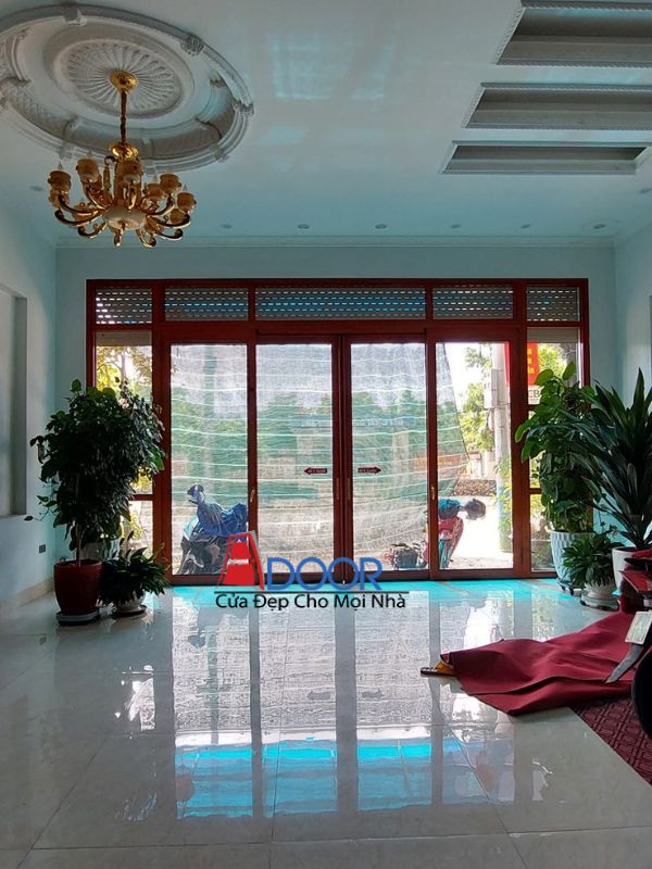 Cửa 6 cánh trượt quay mở rộng tối đa không gian Cửa 6 cánh trượt quay mở rộng tối đa không gian
