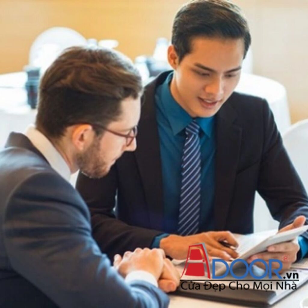 Tiếp nhận và tư vấn tại Adoor