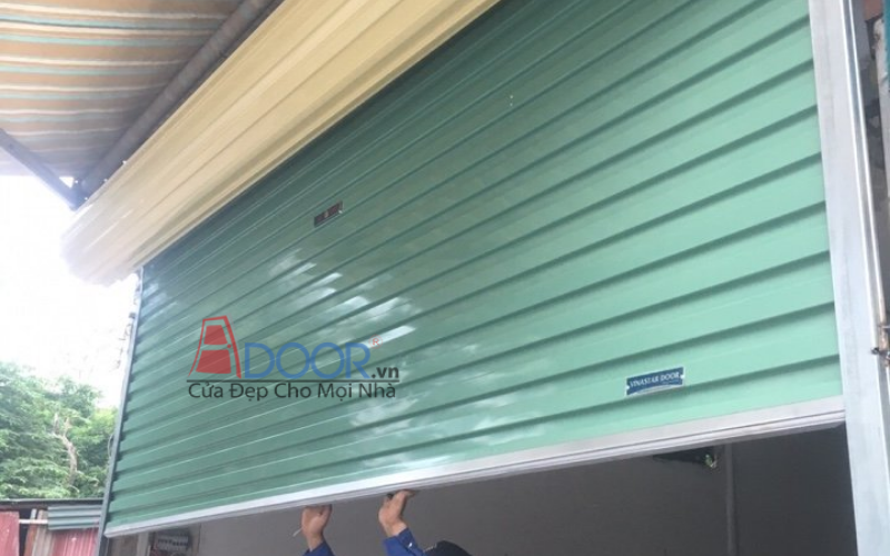 Cửa cuốn Đài Loan Adoor kéo tay bằng tôn mạ màu