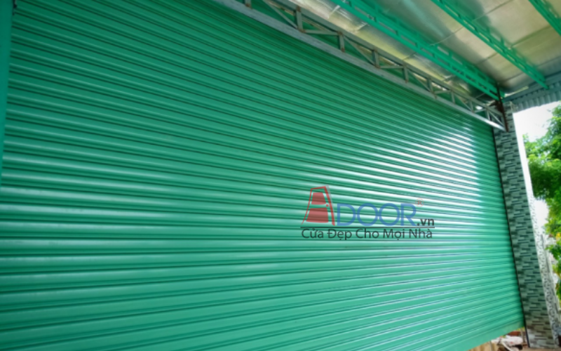 Cửa cuốn Đài Loan kéo tay bằng tôn mạ màu - Lá dày 0.8mm - 0.9mm