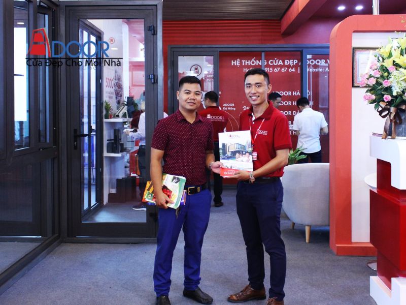 Phản hồi tích cực về vận hành êm ái và chất lượng sản phẩm Adoor Phản hồi tích cực về vận hành êm ái và chất lượng sản phẩm Adoor
