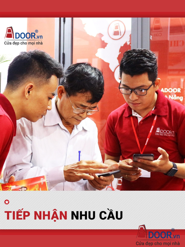 Adoor tiếp nhận và tư vấn cho khách hàng tại Long Xuyên