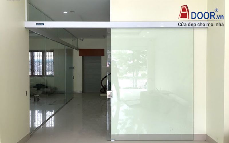 Mẫu cửa kính tự động trượt 1 cánh tại Thuận An Mẫu cửa kính tự động trượt 1 cánh tại Thuận An