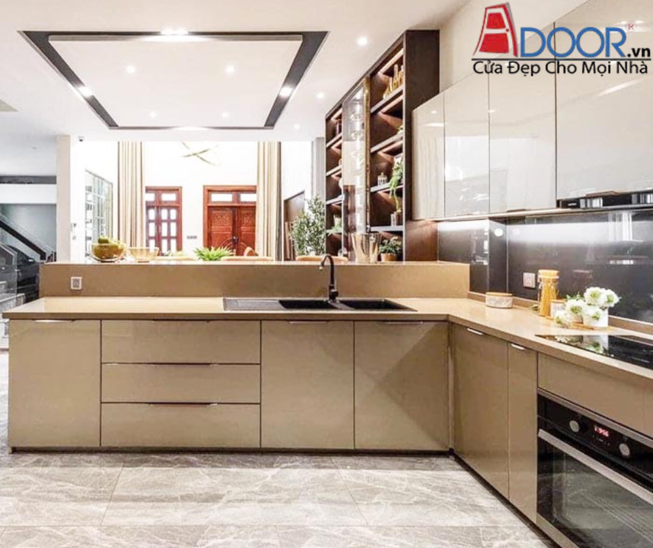 Tủ bếp inox cánh kính chữ L tại TP.HCM