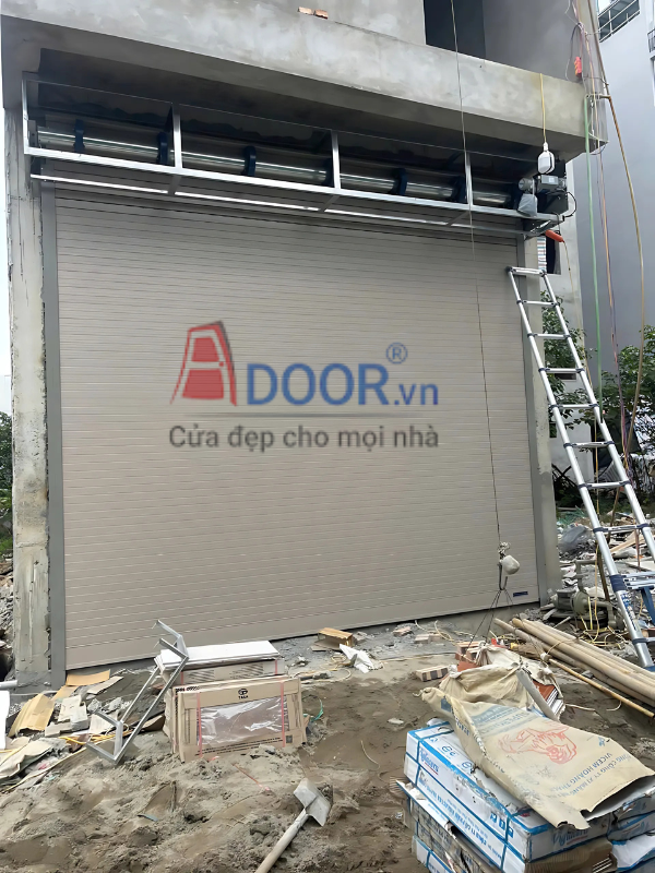 Mẫu cửa cuốn khe thoáng LG71
