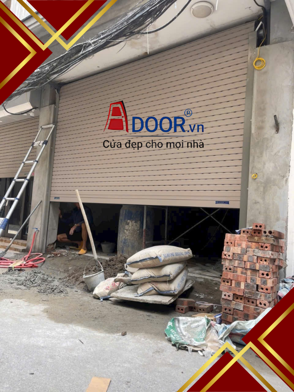 Mẫu cửa cuốn khe thoáng tại Quận 1 LG 15
