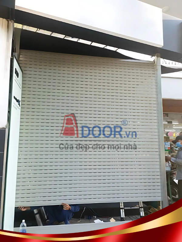 Mẫu cửa cuốn khe thoáng tại Yên Bái M70i