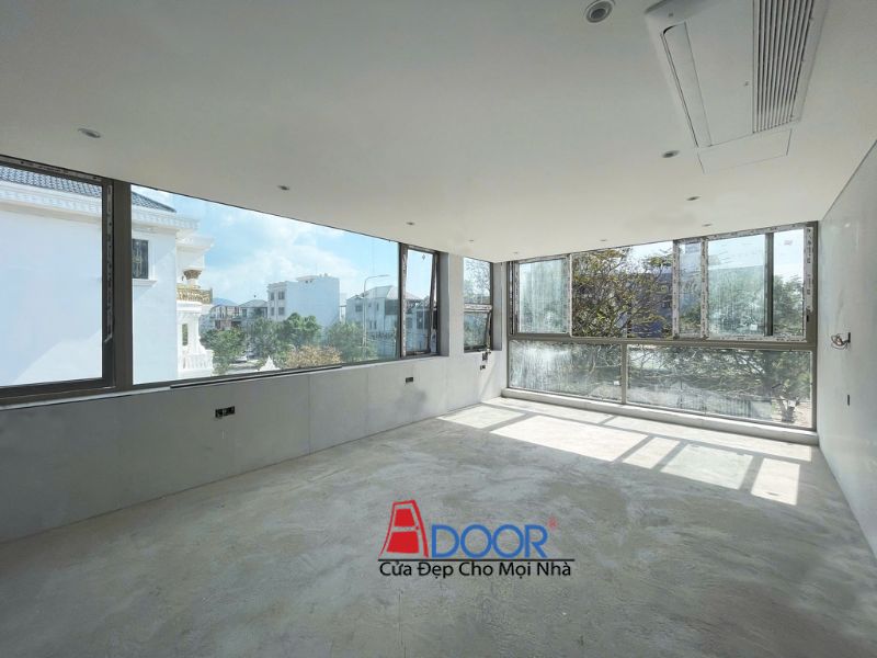 Vách kính Maxpro chịu lực tốt, mang ánh sáng tự nhiên cho nội thất tại Đồng Tháp Vách kính Maxpro chịu lực tốt, mang ánh sáng tự nhiên cho nội thất tại Đồng Tháp