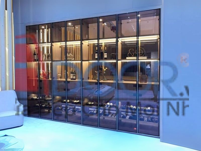 giá Tủ rượu cánh kính âm tường lớn